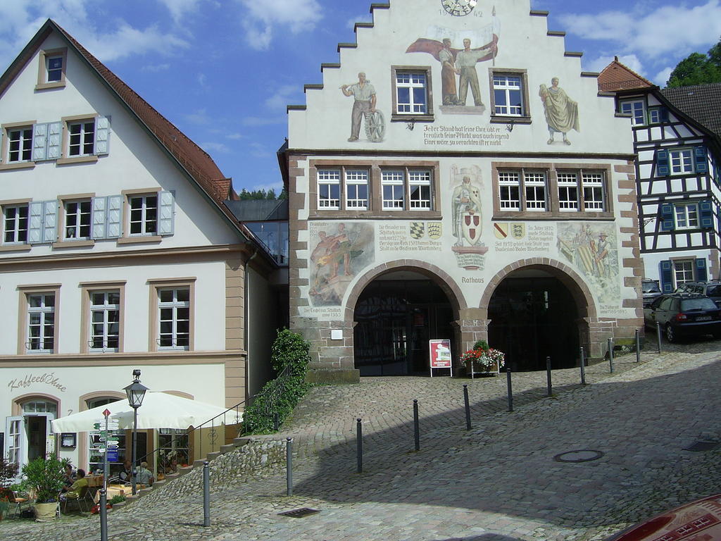 Hotel-Gasthof Zum Weyssen Roessle Шильтах Екстер'єр фото