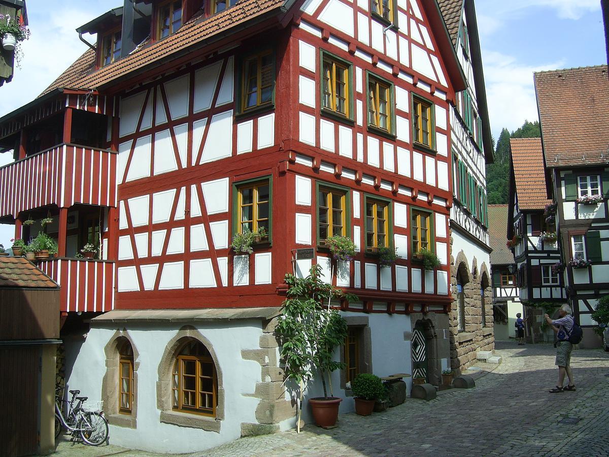 Hotel-Gasthof Zum Weyssen Roessle Шильтах Екстер'єр фото